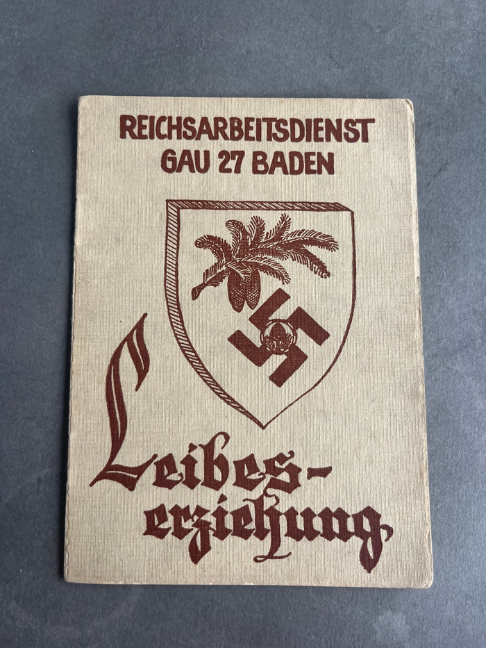WW2 Tysk RAD "Leibes Erziehung" Medlemsbog. Original.