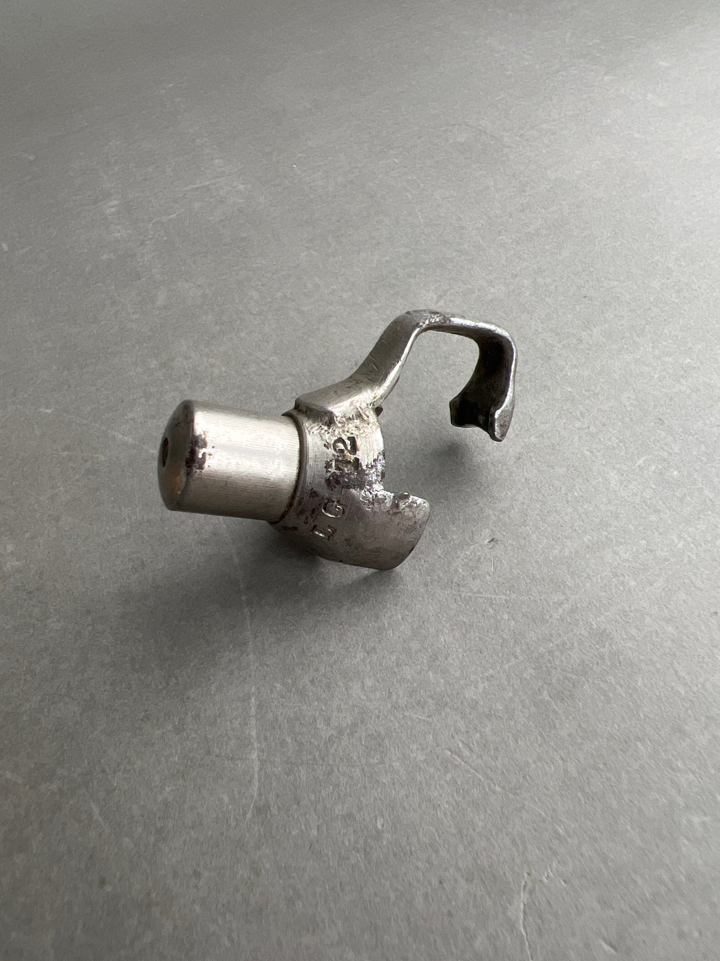 WW1/WW2 Dansk Gevær M1889 løsskydningshætte. Stemplet "LG" for Livgarden. Sjælden. Original.