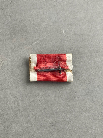 WW2 Tysk Båndspange til Rødekors medaljen. Original.