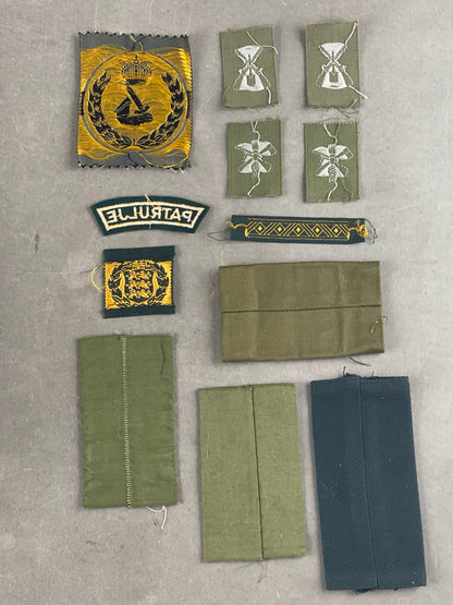 Blandet Lot af Danske Militær Stofmærker. Original.