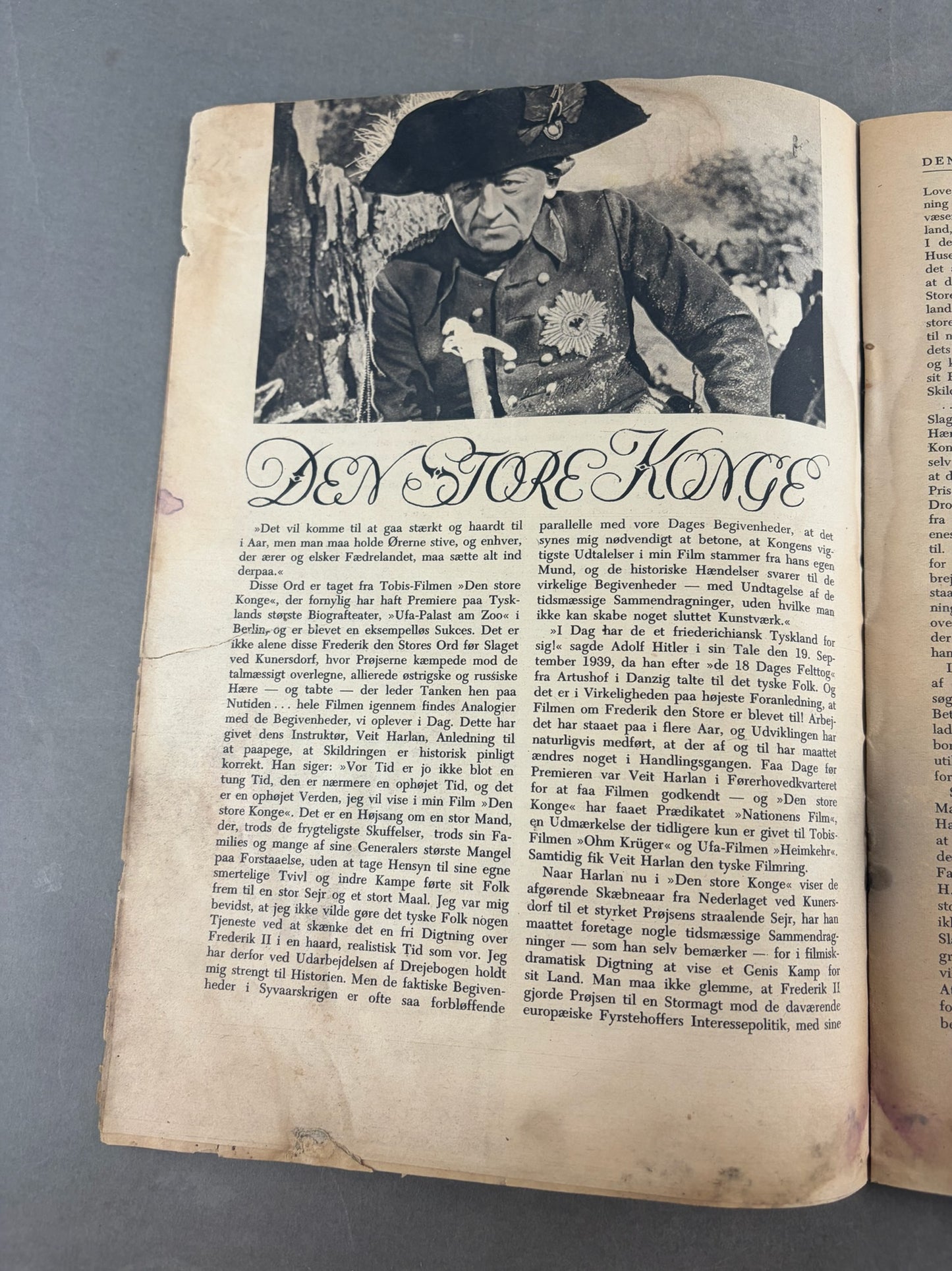 WW2 Dansk Nazistisk "Den Tyske Ugerevy" Blad. Original.