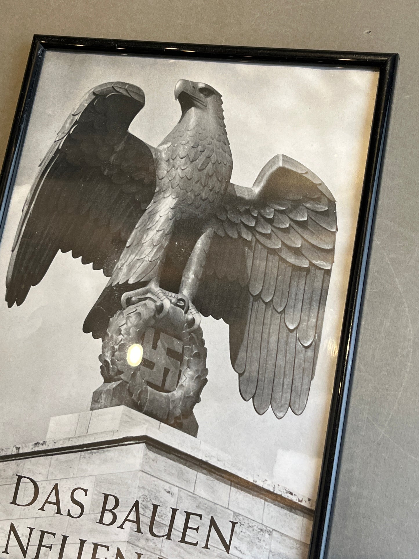 WW2 Tysk NSDAP Udklip/Plakat i nyere ramme. Illustrativ. Original.