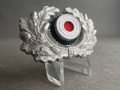 WW2 Tysk Wehrmacht Kasket Egeløv og Kokarde. Original.