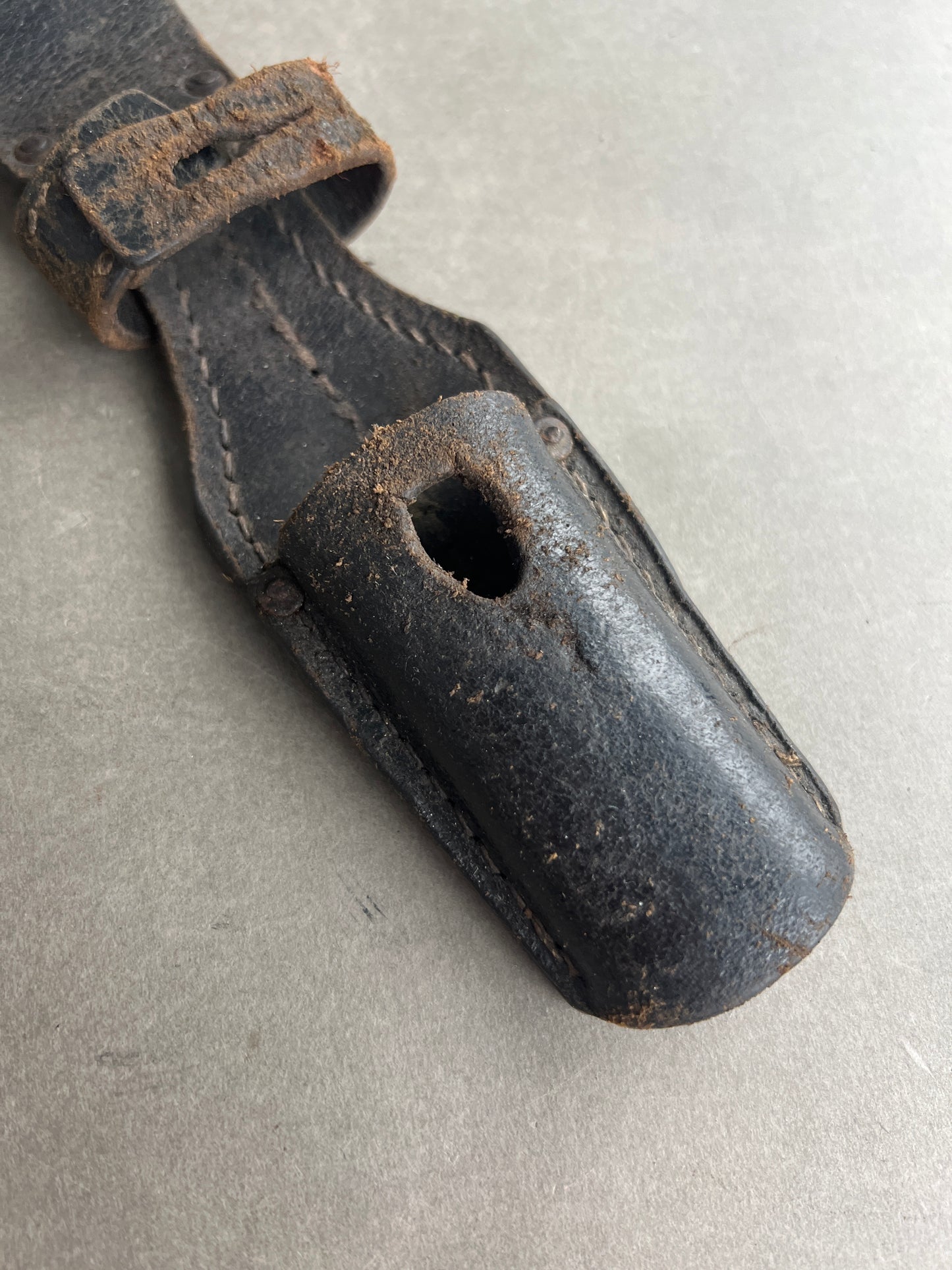 WW2 Tysk K98 Bajonet Frø. Med fremstiller. Kan ikke lukkes. Original.