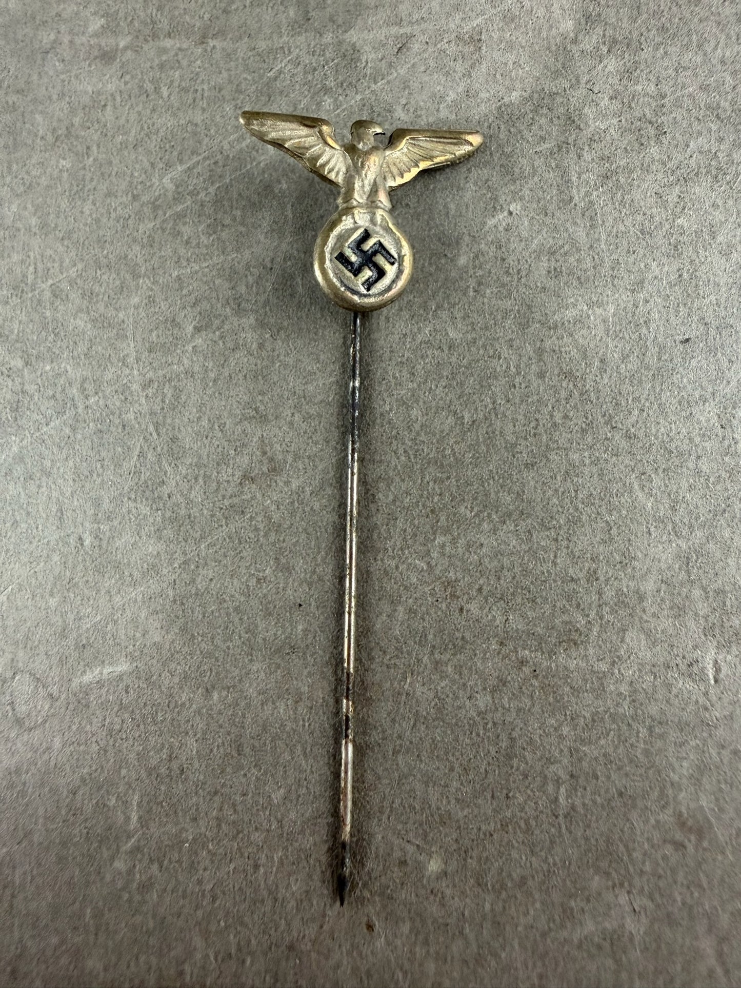 WW2 Tysk NSDAP Medlemspin. Original.