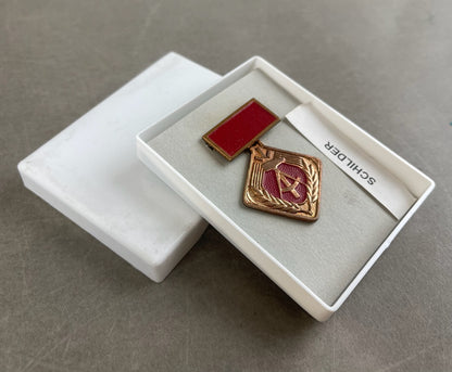 Østtysk DDR Medalje i Æske. Original.