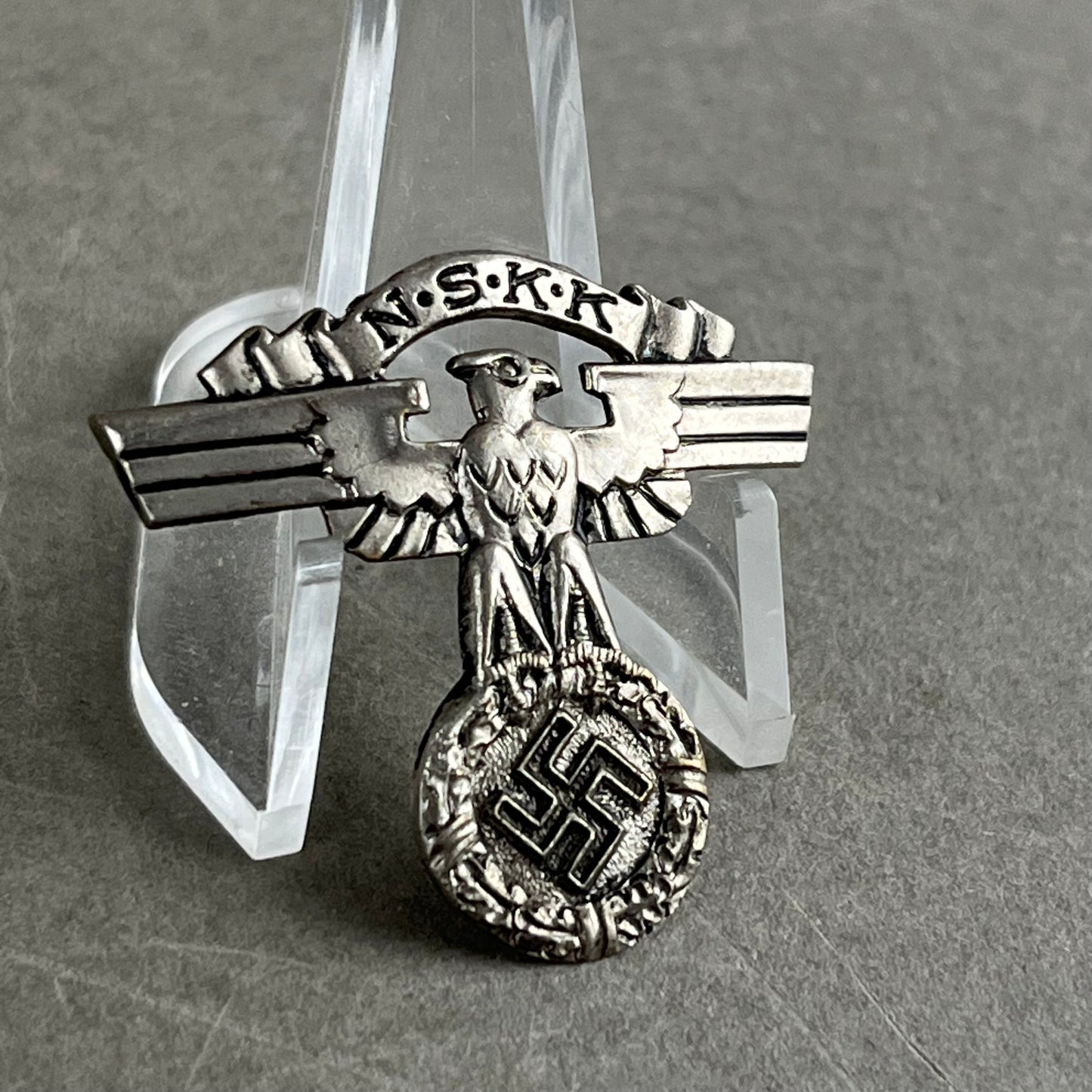 WW2 Tysk NSKK Kasketørn. Original.