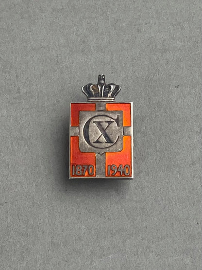 WW2 Dansk Georg Jensen Kongemærke i ægte sølv. Original.