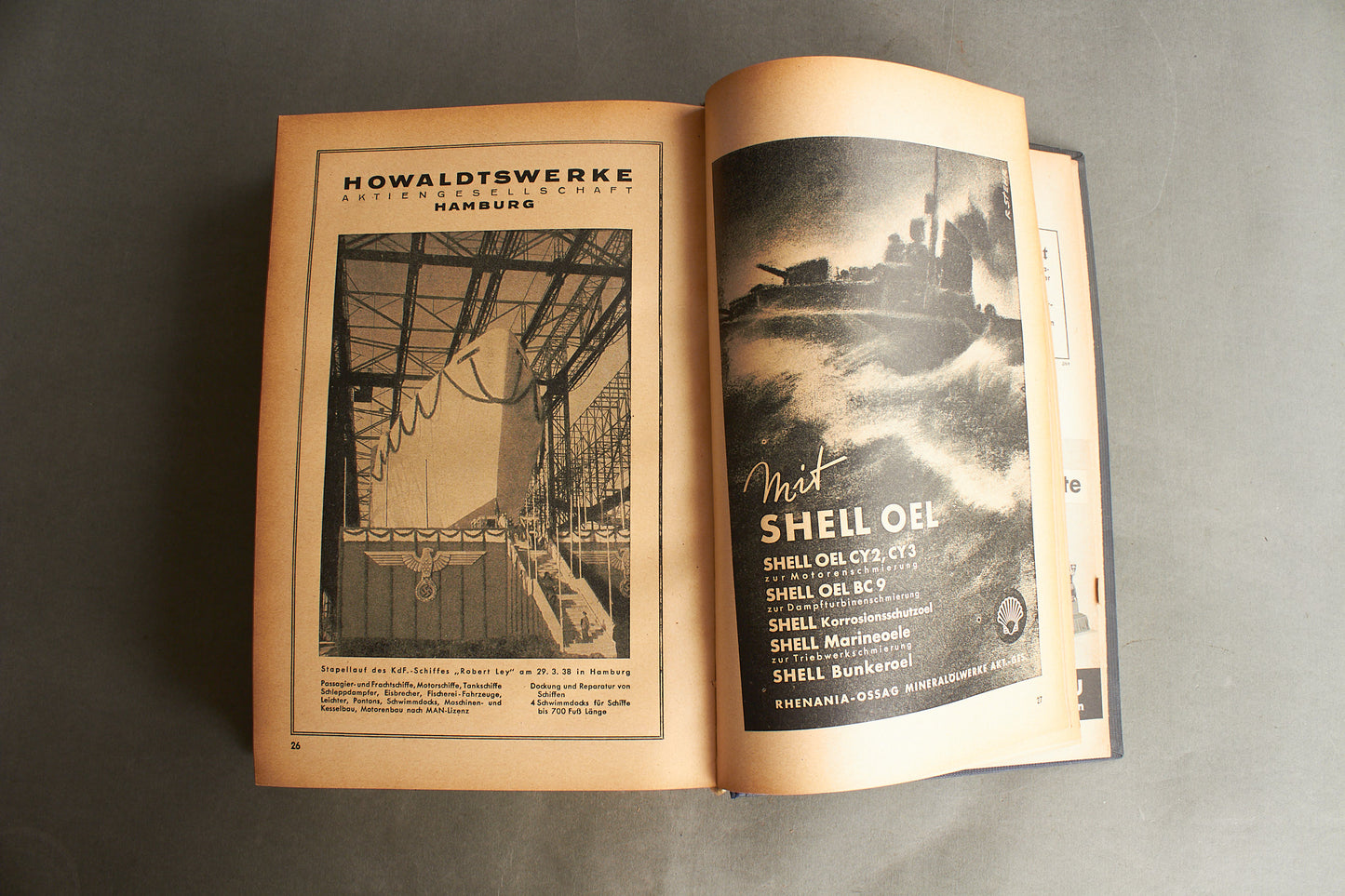 WW2 Tysk Kriegsmarine "Nauticus 1941". Gave fra Kpt.z.See Hugo v. Waldeyer-Hartz. Original.