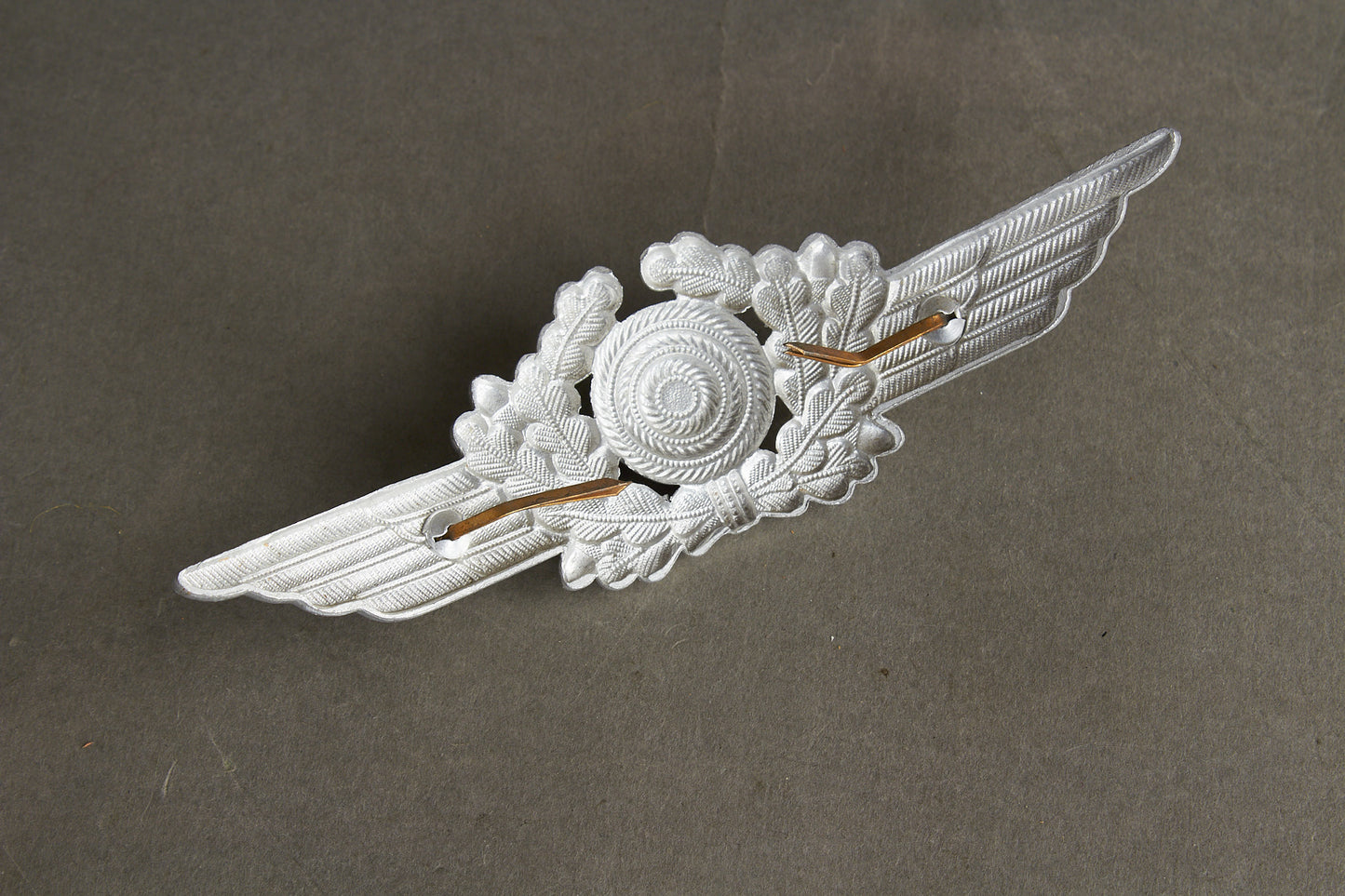 WW2 Tysk Luftwaffe Kasket mærke. Original.