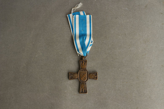 Vesttysk Bayersk "Bayerisches Feuerwehr-Ehrenkreuz" i Bronze Medalje. Original.