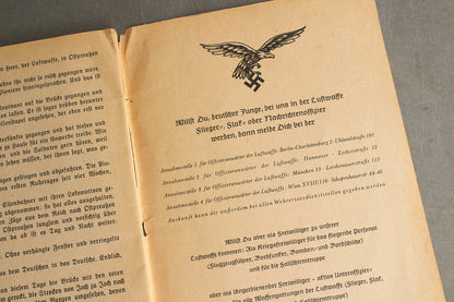 WW2 Tysk HJ Hæfte. Original.