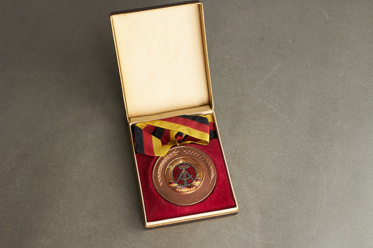 Østtysk DDR Medalje. Original.