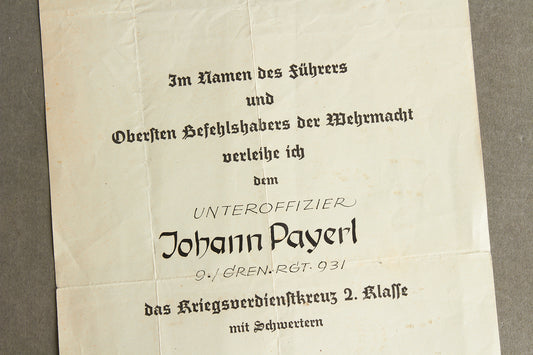 WW2 Tysk Urkunde (KVK m. Sværd) fra "Grenadier Regiment 931" (var i Danmark indtil 1943). Original.