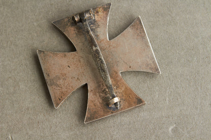 WW2 Tysk Jernkors 1. Klasse. Umærket Souval "Dipping 3". Original.
