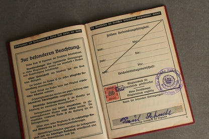 WW2 Tysk DAF Medlemsbog. Pænt udfyldt. Original.