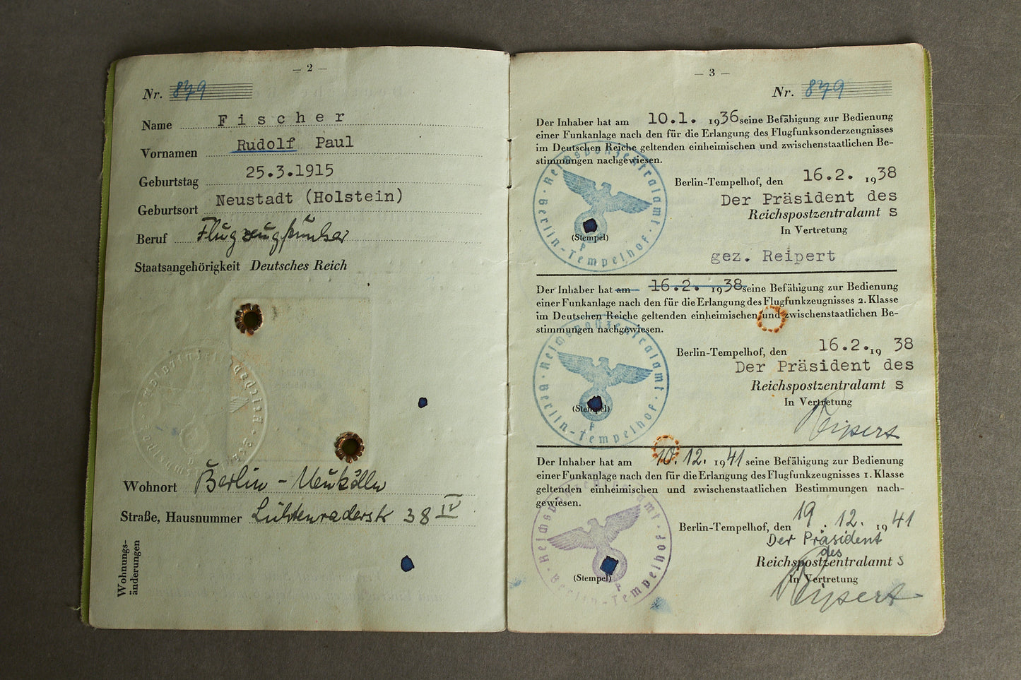 WW2 Tysk Luftwaffe "Flugfunkzeugniz und Luftfahrerschein für Bordfunker". Original.