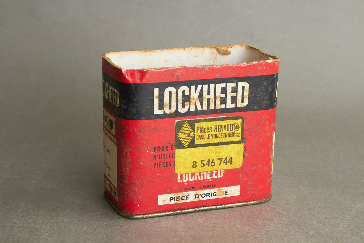 Retro "Lockheed" beholder.