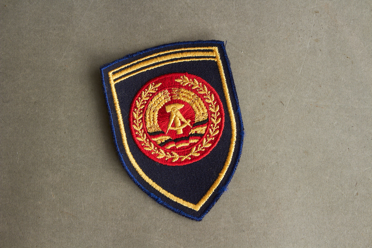 Østtysk DDR Ærmemærke. Original.