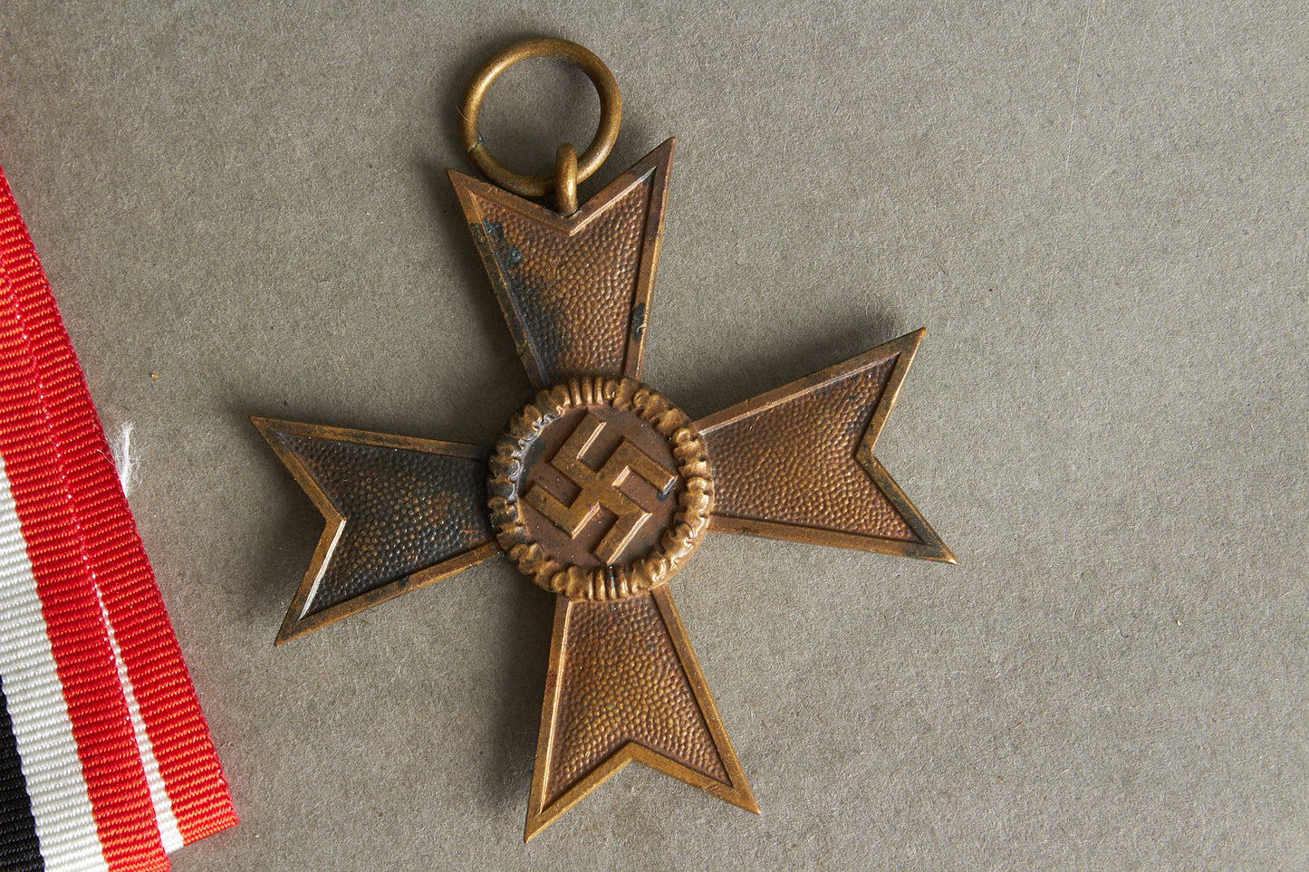 WW2 Tysk KVK u. Sværd. Original.