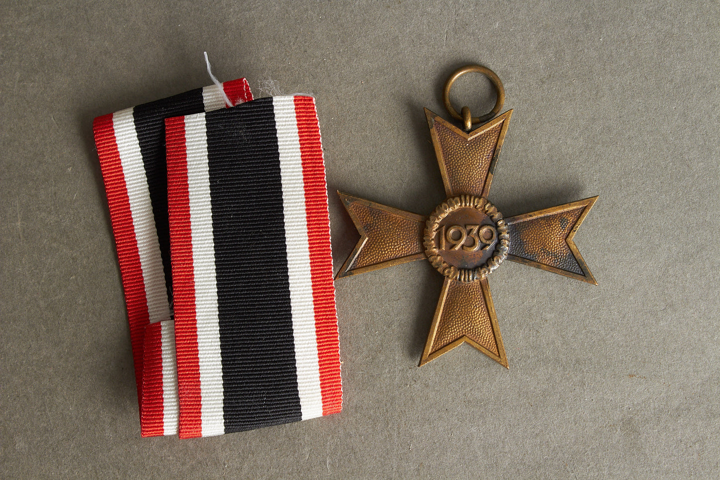 WW2 Tysk KVK u. Sværd. Original.