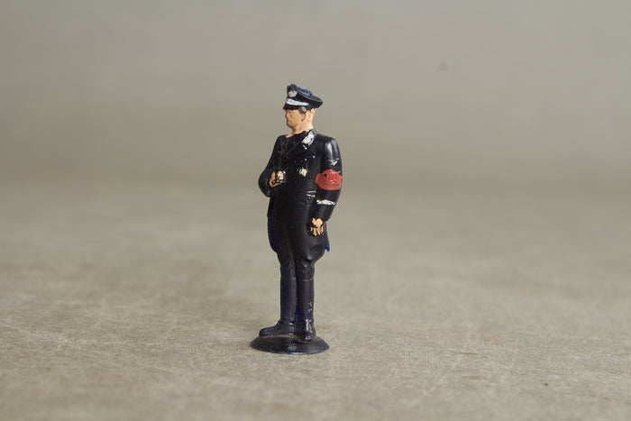 WW2 Tysk WHW Waffen-SS figur. En af de bedre. Original.