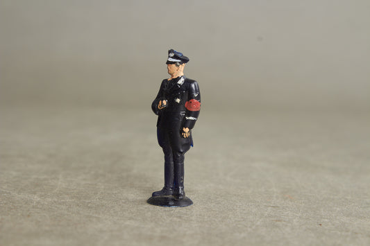 WW2 Tysk WHW Waffen-SS figur. En af de bedre. Original.