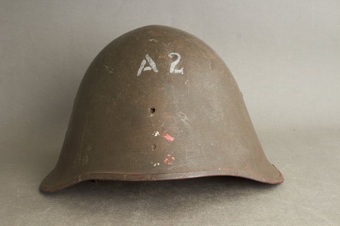 WW2 Dansk Frihedskæmper Hjelm "AMPA" (Amager) "A2" (A-Kompagni, Afsnit 2). Sjælden! Original.