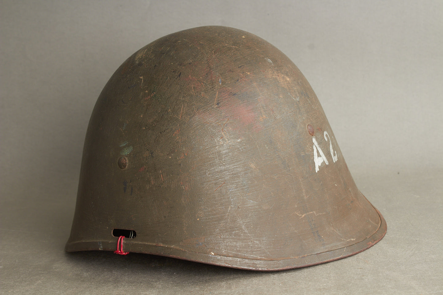 WW2 Dansk Frihedskæmper Hjelm "AMPA" (Amager) "A2" (A-Kompagni, Afsnit 2). Sjælden! Original.