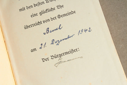 WW2 Tysk Mein Kampf i Bryllupsudgave. Med hilsen fra Borgmesteren. Sjælden. Original.