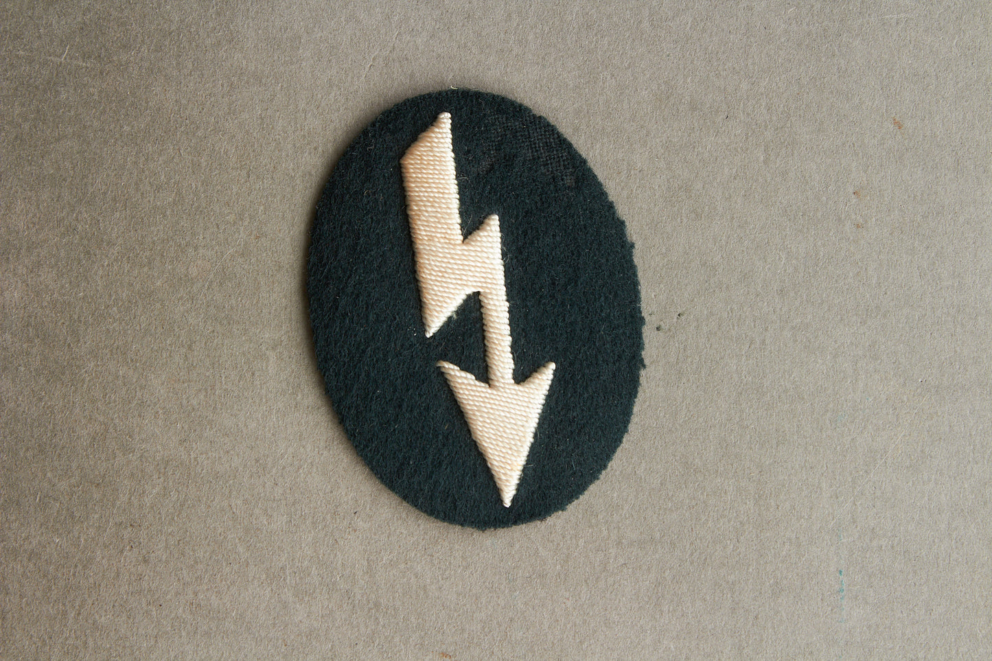 WW2 Tysk Wehrmacht Radio Specialist Ærmemærke. Tætvævet. Original.