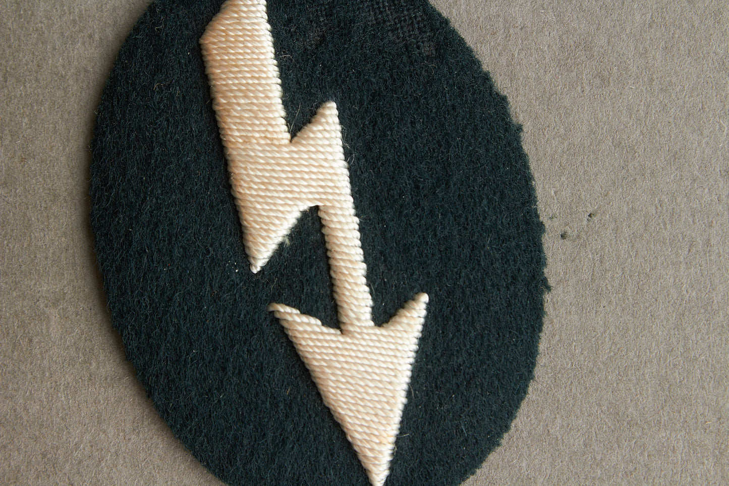 WW2 Tysk Wehrmacht Radio Specialist Ærmemærke. Tætvævet. Original.