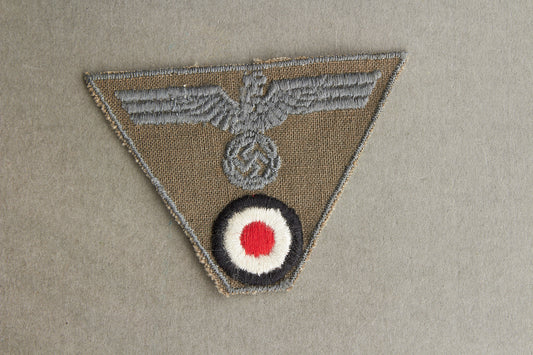 WW2 Tysk Wehrmacht M43 Kasketørn. Original.