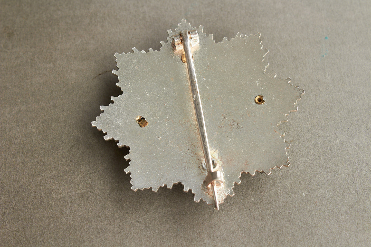 WW2 Tysk DKiG (Deutsches Kreuz in Gold) 1957-model. Original.