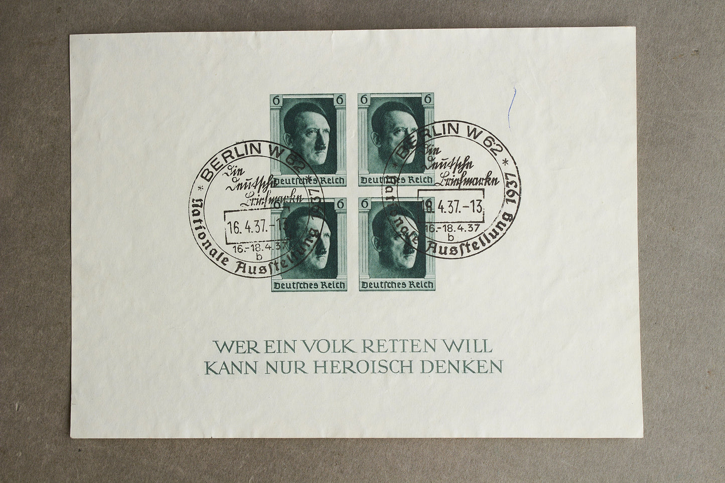 WW2 Tysk "AH" Frimærker på ark. Original.