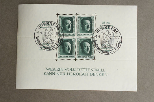 WW2 Tysk "AH" Frimærker på ark. Original.