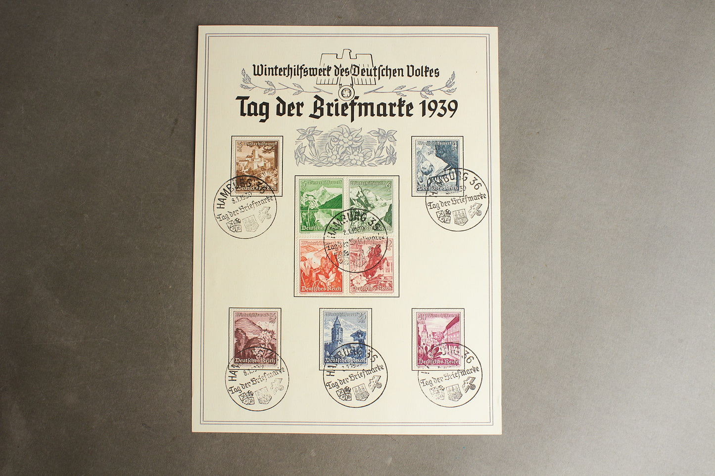 WW2 Tysk WHW Frimærker på samler-ark. Original.