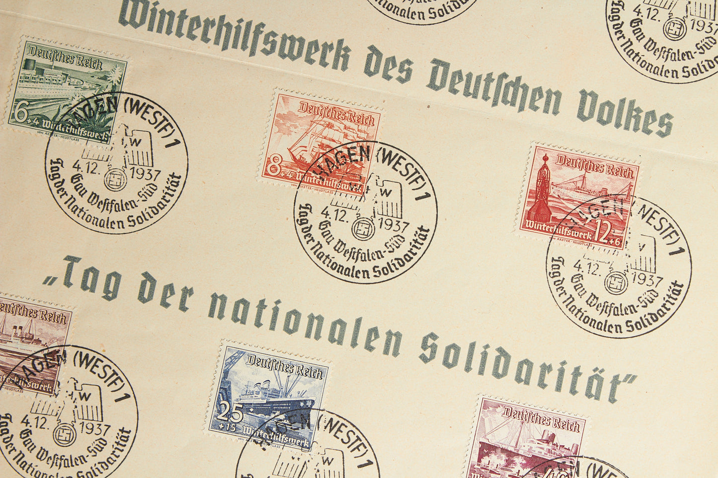 WW2 Tysk WHW Frimærker på samler-ark. Original.