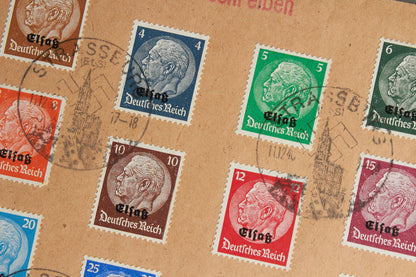 WW2 Tysk Stor "KdF" (Kraft durch Freude) kuvert med næsten alle Hindenburg frimærker og hagekors-stempler fra Strassburg. Ses ikke tit. Original.