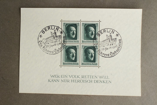 WW2 Tysk "AH" Frimærker på ark. Original.