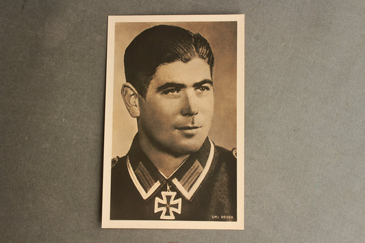 WW2 Postkort med Ridderkors modtager. Med Waffen-SS frimærker. Original.