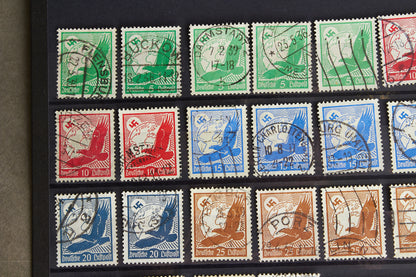 WW2 Tysk Lot af Frimærker. Flere gode og sjældne. 46 stk. Original.