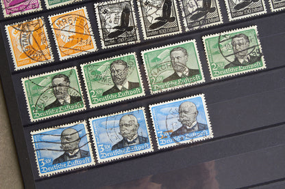 WW2 Tysk Lot af Frimærker. Flere gode og sjældne. 46 stk. Original.