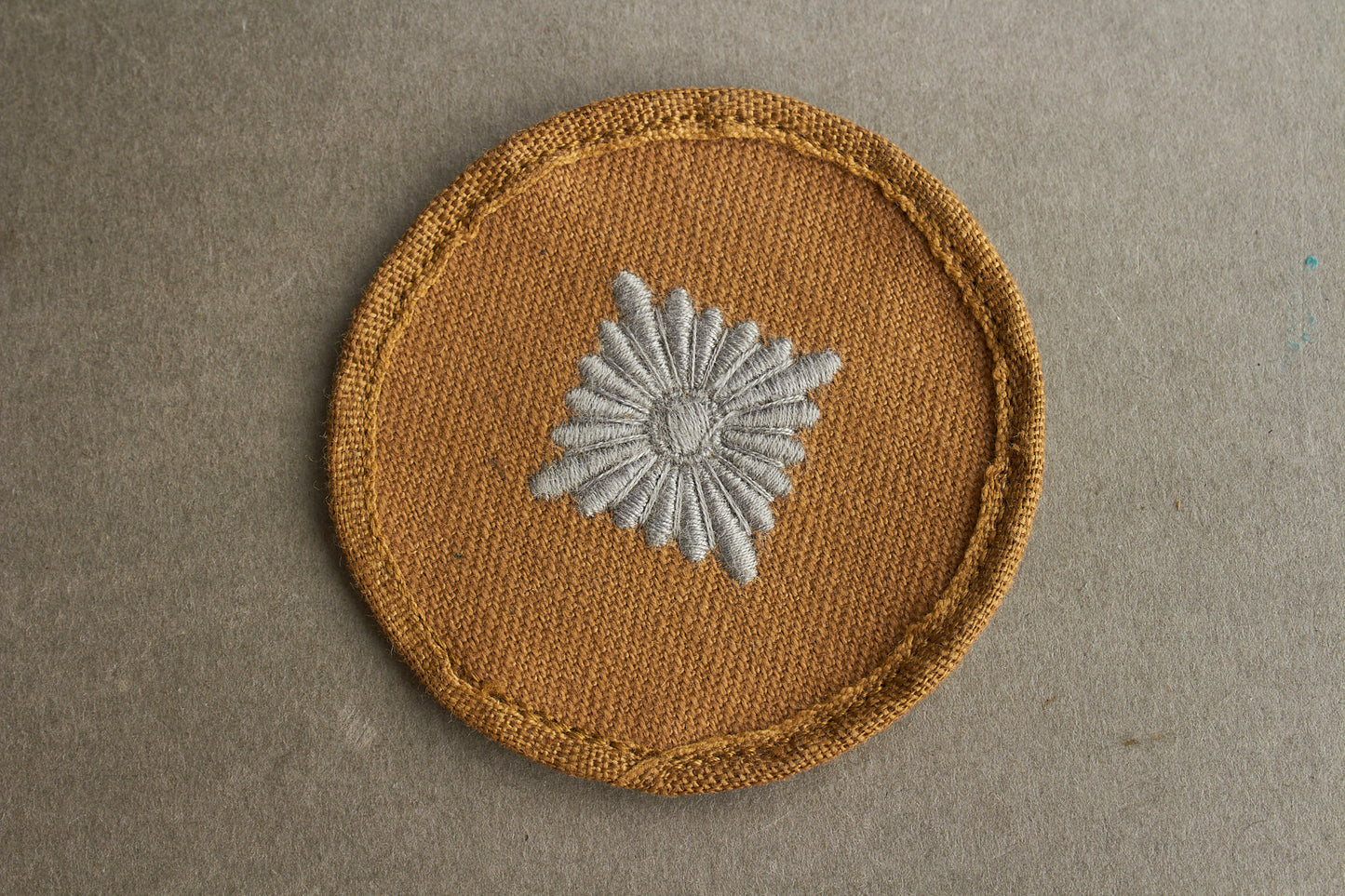 WW2 Tysk Wehrmacht "Oberschütze" Ærmemærke til Afrika/Südfront kampjakke. Original.