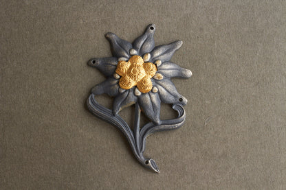 WW2 Tysk Gebirgsjäger M43 Kasket Egeløv. Original.