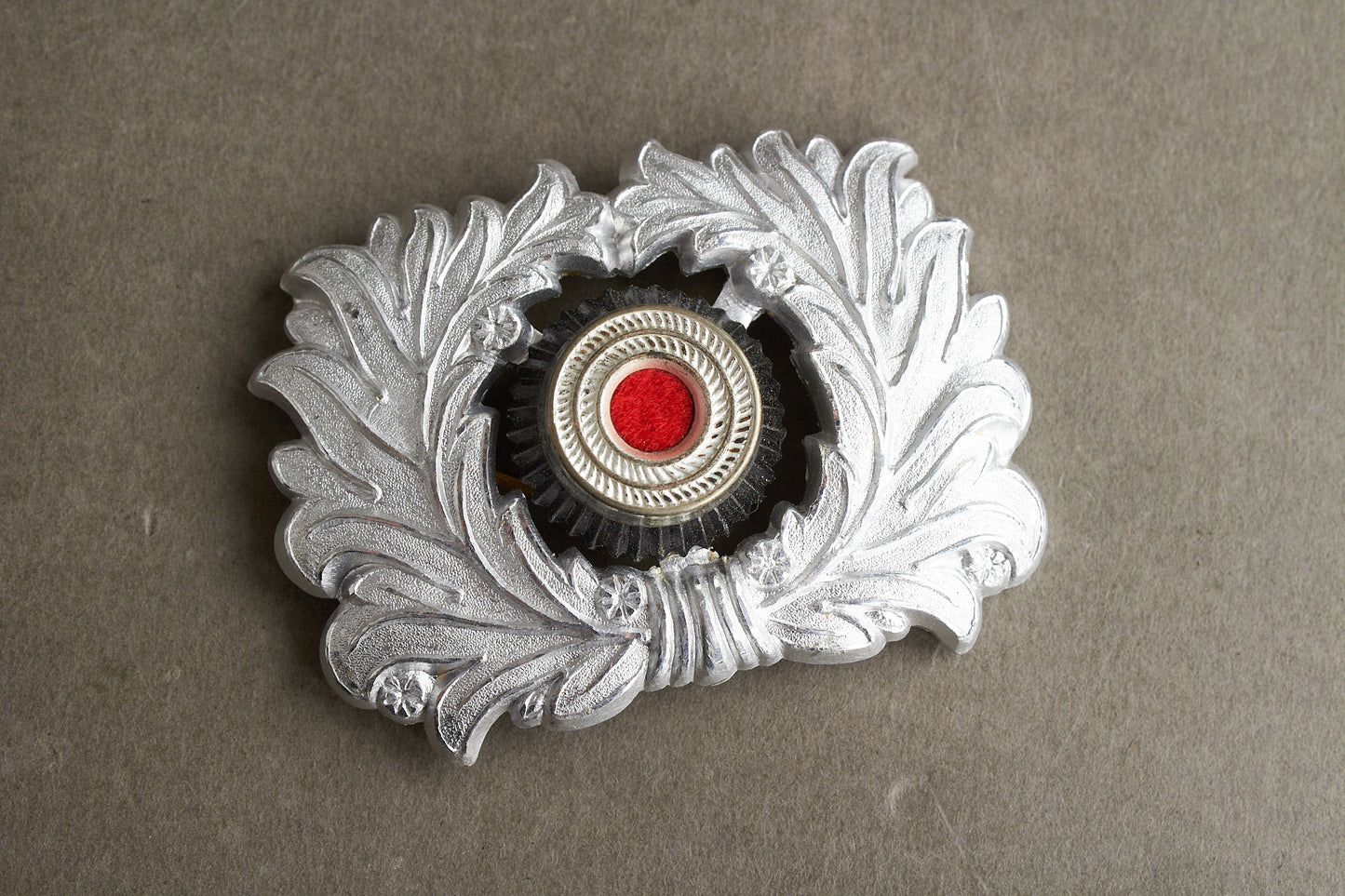 WW2 Tysk Zolldienst Kasketmærke. Original.