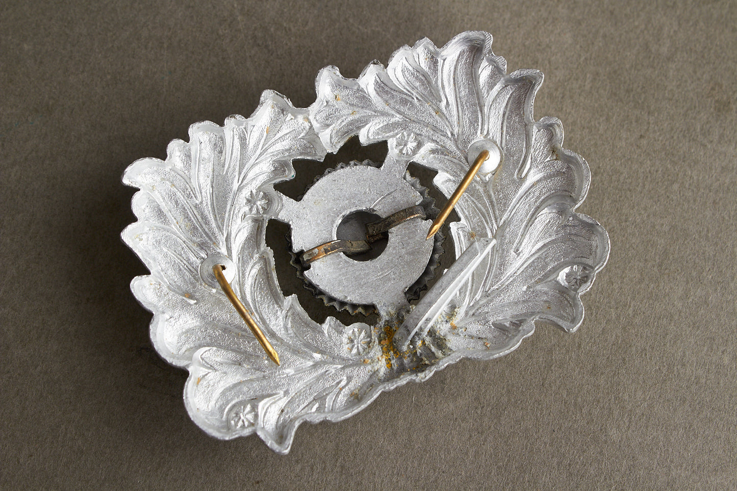 WW2 Tysk Zolldienst Kasketmærke. Original.