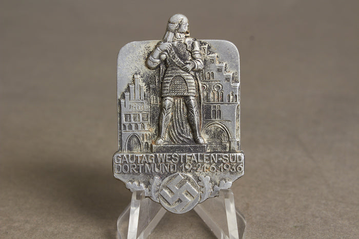 WW2 Tysk NSDAP "Gautag" Tinnie from 1936. Original.