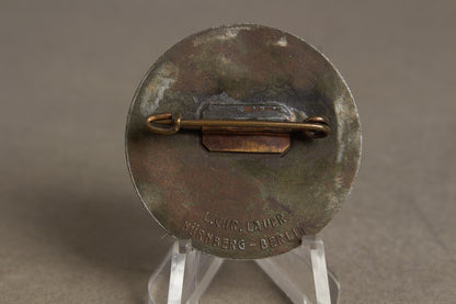 WW2 Tysk NSDAP "Reichsparteitag 1934" Tinnie. Original.