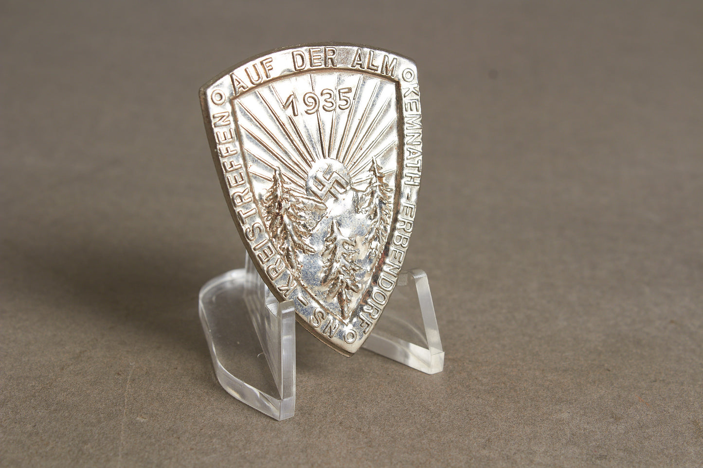 WW2 Tysk Tidlig NSDAP Tinnie from 1935. Original.